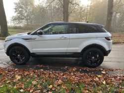 2015 White Land Rover Range Rover Evoque
