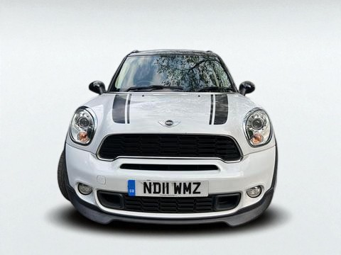 2011 White Mini Countryman - Image 3
